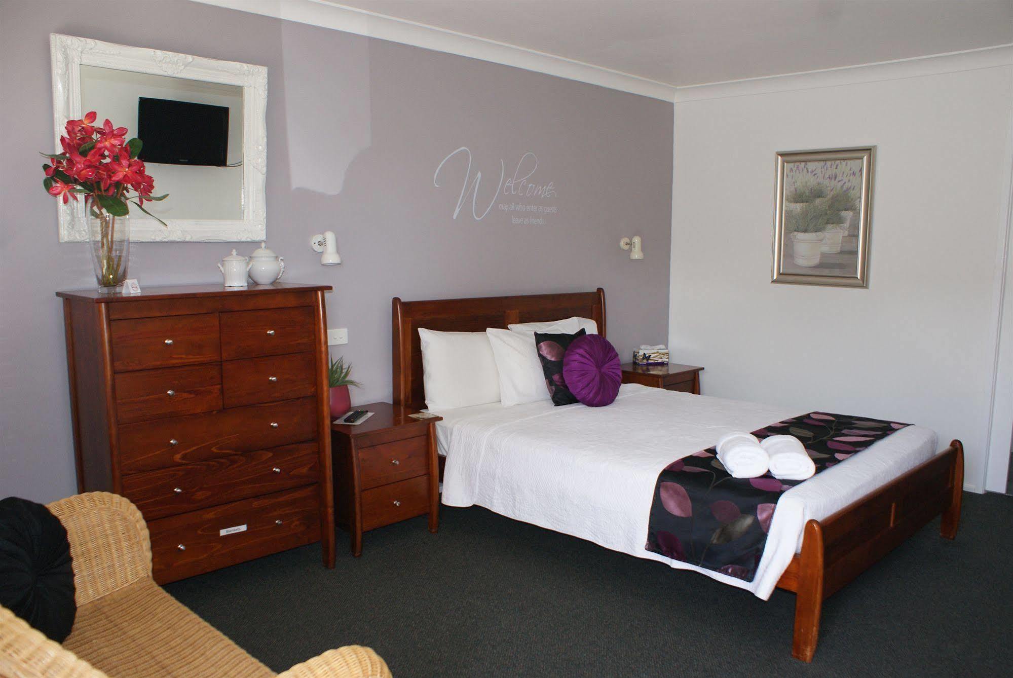 Karuah Riverside Motel Екстер'єр фото