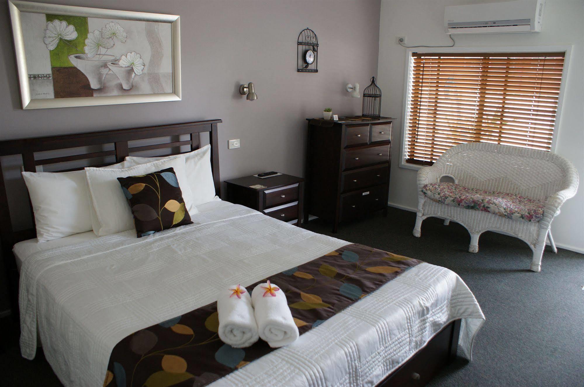 Karuah Riverside Motel Екстер'єр фото